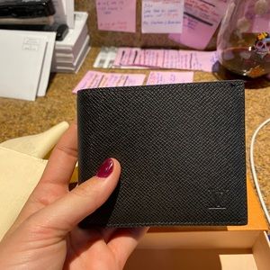 Louis Vuitton Amerigo Wallet